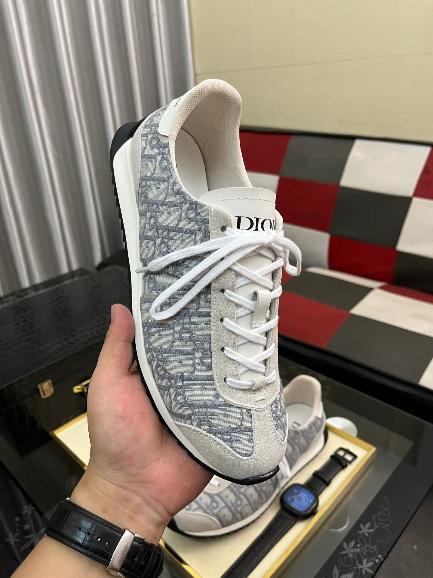 Men's shoes 💰420⌚️⌚️[Dior] Dior couple's style, new casual style launched in Hong Kong counters. Official website 1:1 production. Original Italian materials. Designed by European and American masters. Perfect shape to create counter quality. Solid color rubber wear-resistant outsole and classic dazzling head! Super versatile and very comfortable. High-end without losing taste, fashionable and novel! ! Absolute focus! Code number: 36-448️⃣Colors available